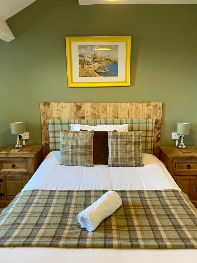 Number 19 Guest House - Self Check In - Under 4 Miles From Barrow In Furness ダルトン・イン・ファーネス エクステリア 写真